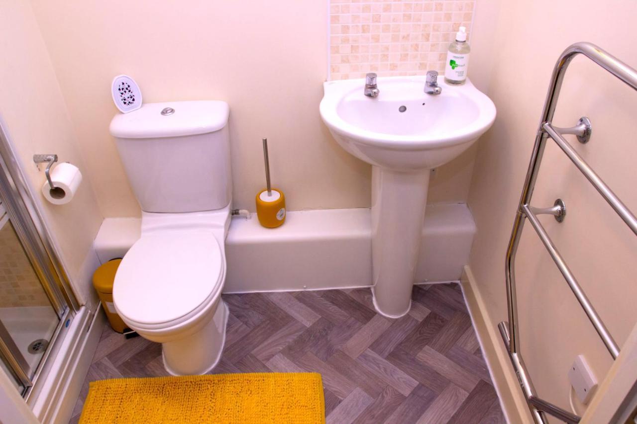 Allen Luxury Apartment Coventry Extérieur photo