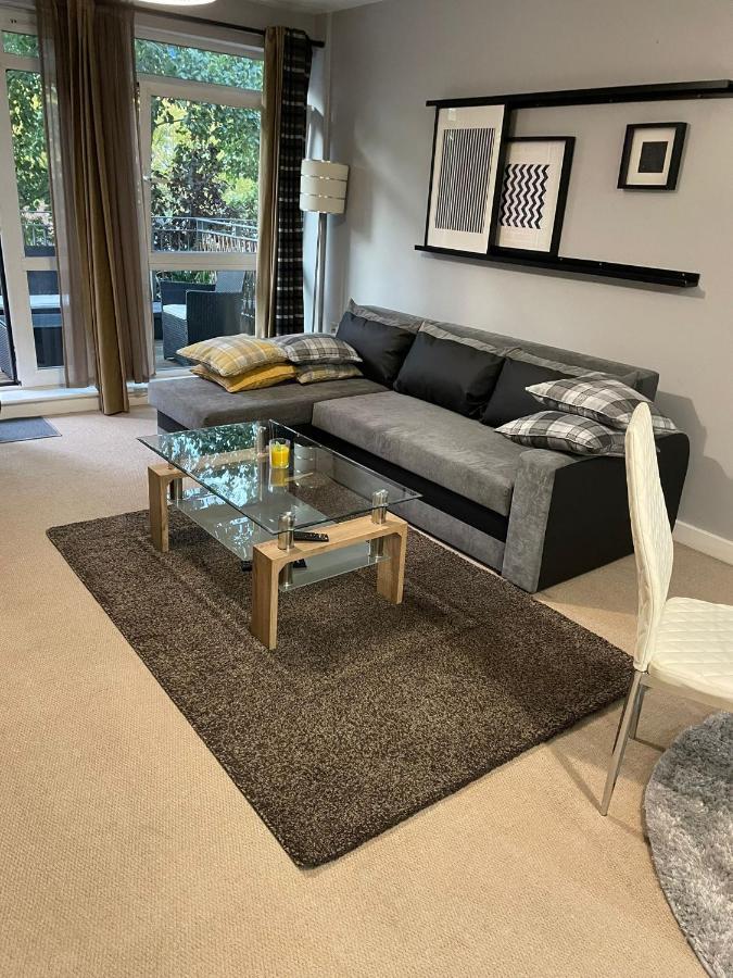 Allen Luxury Apartment Coventry Extérieur photo
